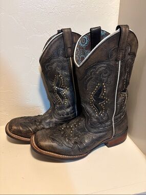 Laredo Black Brown Distressed Leather Western Heeled Boots with Turquoise Lining
